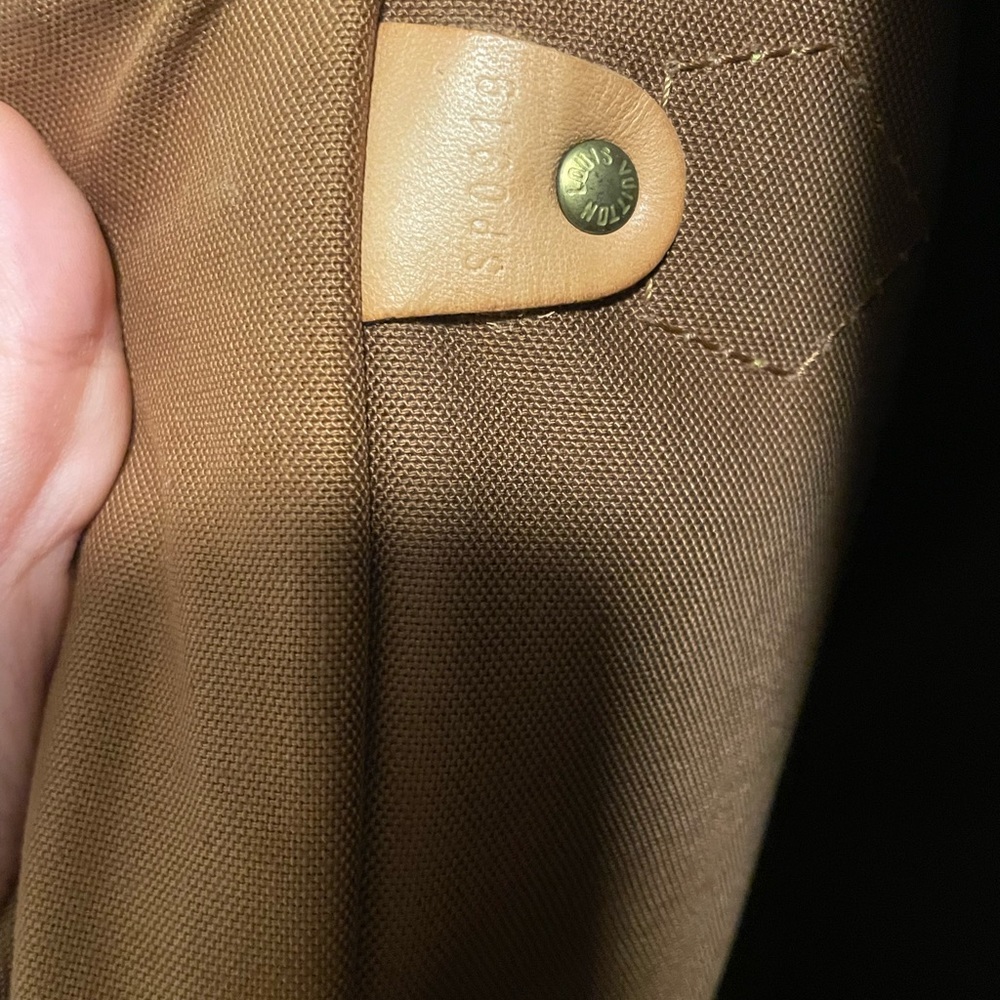 Authentic Louis Vuitton speedy bag - Picture 10 of 12
